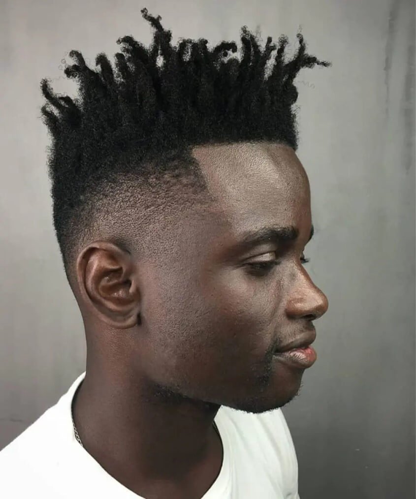 High Fade mit Dreads