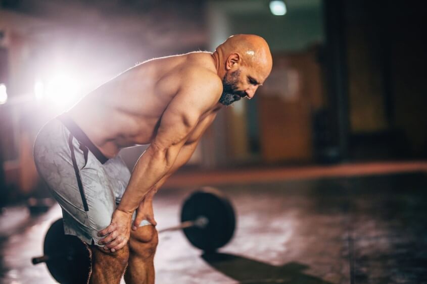 Lege Trainingspausen ein, um eine Überanstrengung zu vermeiden