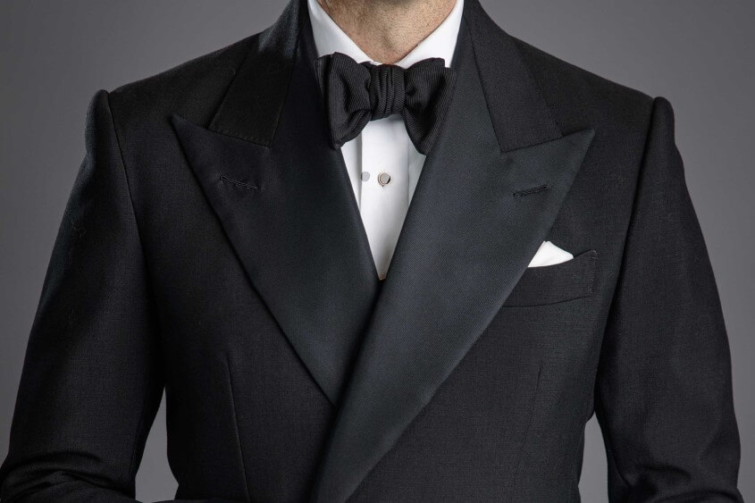 Stoffarten für einen Black Tie